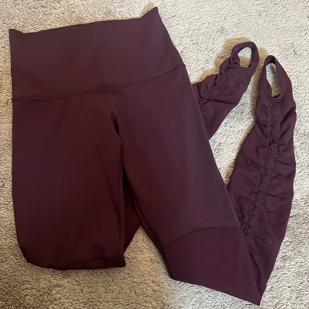 Lululemon leggings with stirrups (6)